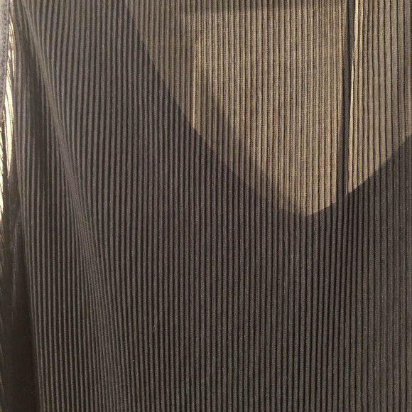 🌺🌼 Zella Sheer Back Tank Top - Picture 3 of 8